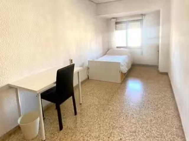 Encantador Habitación en Carrer d'Herrero