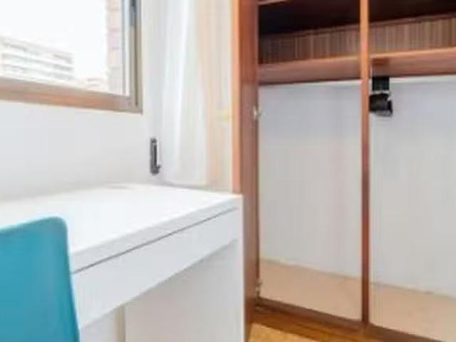 Único Habitación en Carrer Impressor Lambert Palmart, Ciutat J.
