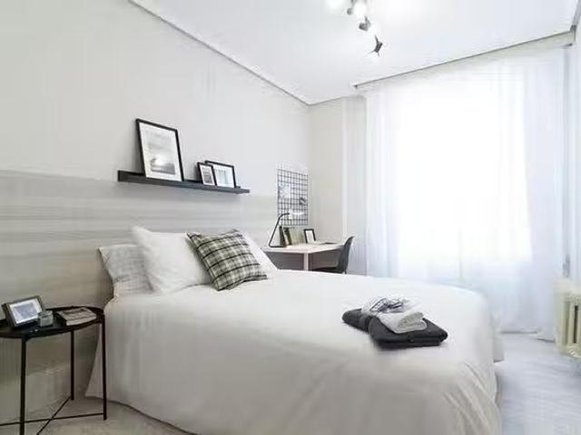 Único Habitación en Ercilla Kalea, Indautxu