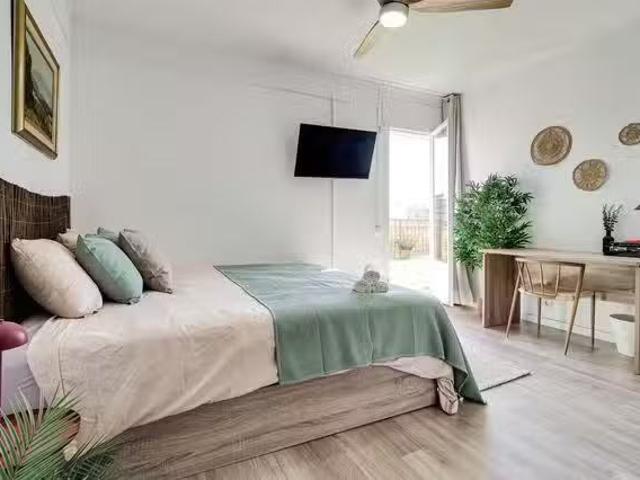 ¡Recién llegado! Habitación en Passeig de Valldaura