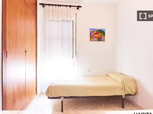 ¡Renta! Habitación en piso compartido en alquiler en Triana, S.