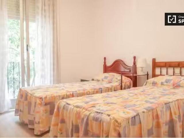 Único Habitación en piso compartido en alquiler en Ventas, Mad.