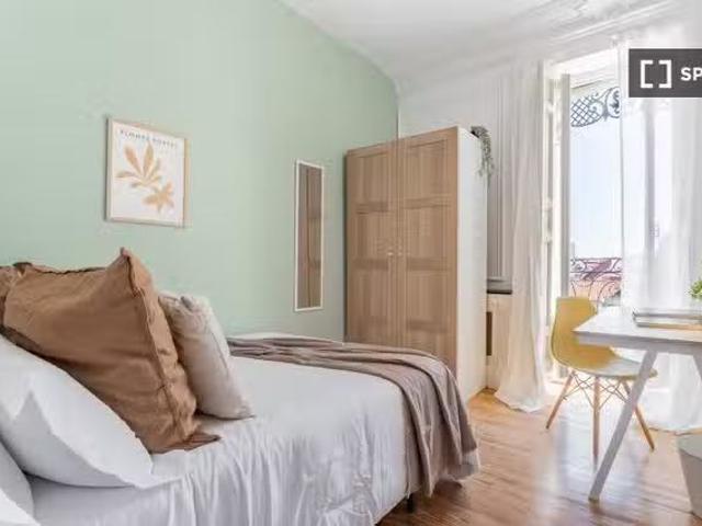 Bonito Habitación en piso compartido en alquiler en Justicia.