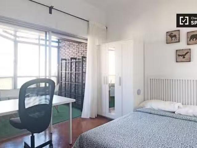 Barato Habitación en piso compartido en alquiler en Lista, Mad.