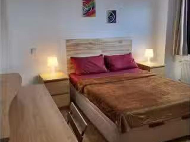 ¡Recién llegado! Habitación en piso compartido en alquiler en.