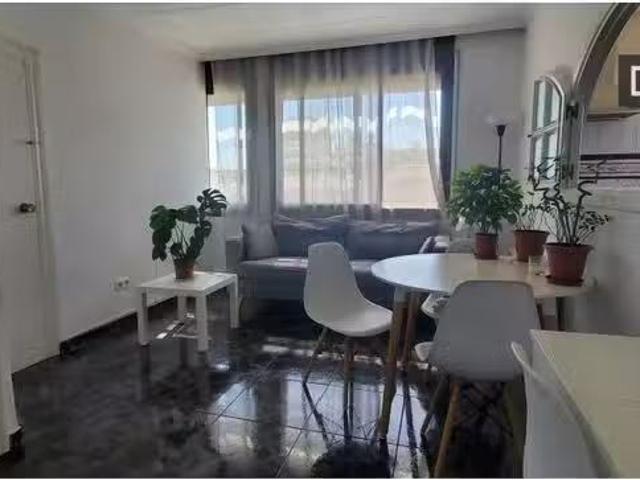 Único Habitación en piso compartido en alquiler en Sant Martí.
