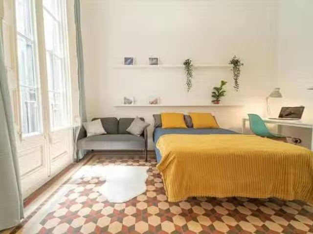 Único Habitación en Ronda de Sant Pere, Eixample