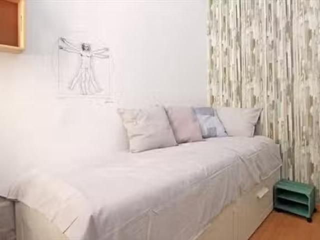 ¡En alquiler! Habitación en 1 Carrer de la Riera de Sant Miquel