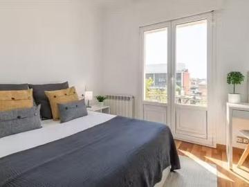 Barato Habitación en 276 Via Augusta