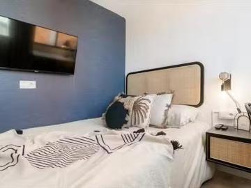 ¡Renta! Habitación en 42 Carrer dels Agudells