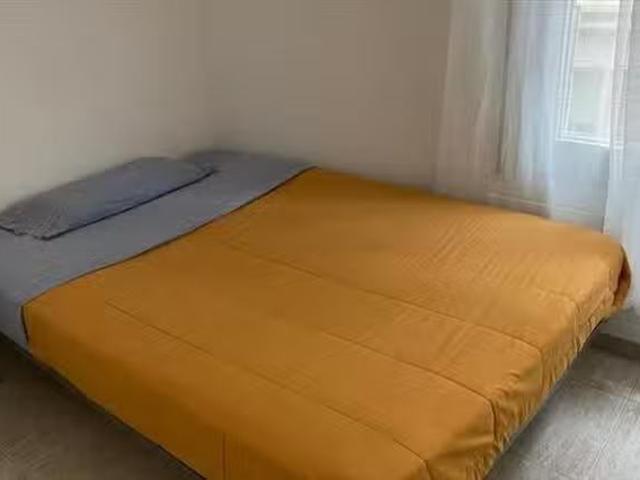 ¡Renta! Habitación en 527 Carrer de Muntaner