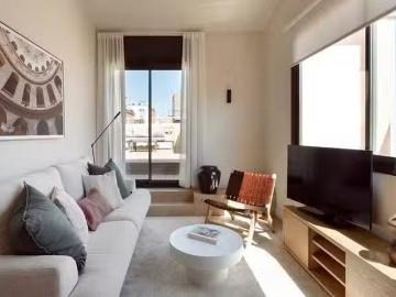 ¡Recién llegado! Piso de 1 habitación en Barcelona
