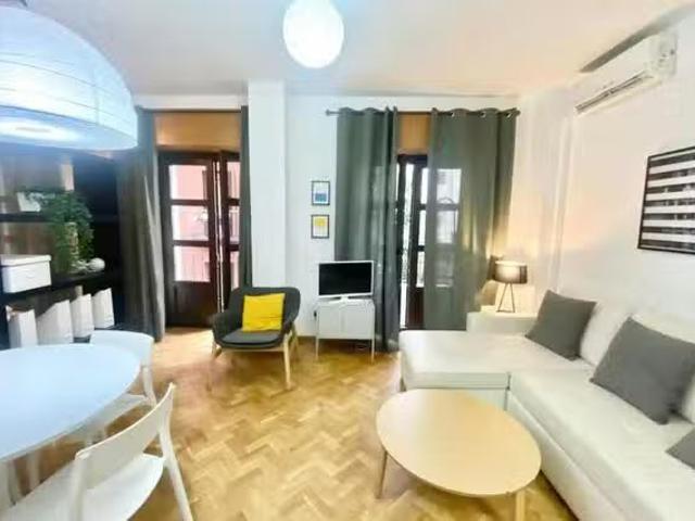 ¡Recién llegado! Piso de 1 habitación en Calle de la Huerta de.