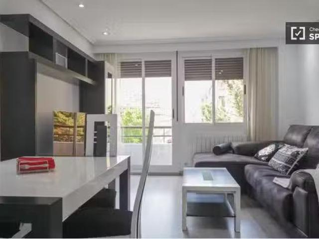Único Piso de 2 habitaciones en alquiler en Mirasierra Madrid