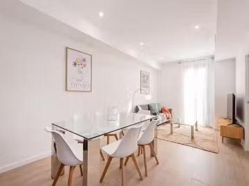 Acogedor Piso de 3 habitaciones en Barcelona