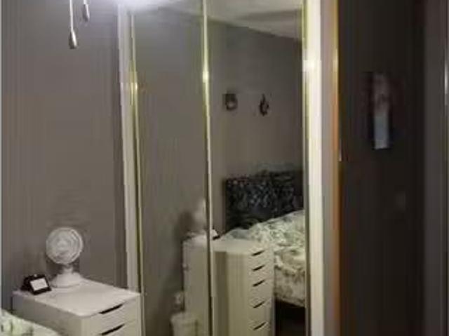 Acogedor Se alquila habitación en piso de 3 dormitorios en Mad.