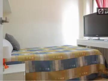 Abrantes, Plaza de Carabanchel - Balcón