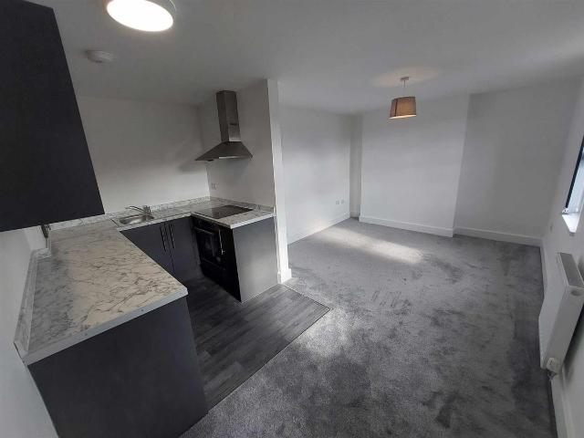 Unicorn Hill, Redditch B97, 1 bed flat to rent, £800 pcm | PrimeLocation