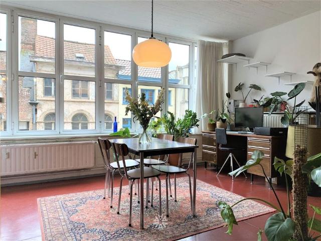 Uniek appartement te huur nabij Patershol Gent
