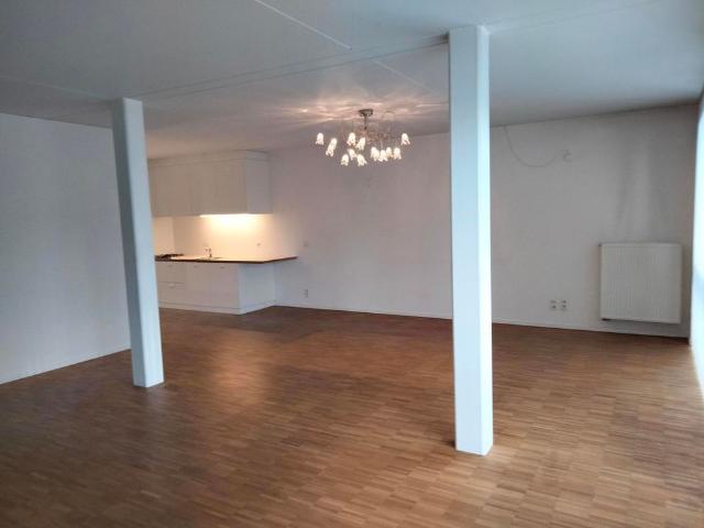 Uniek appartement met terras en tuin