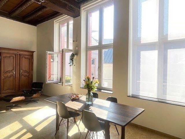 Uniek en zeer aangenaam wonen in hartje Gent + P 150€