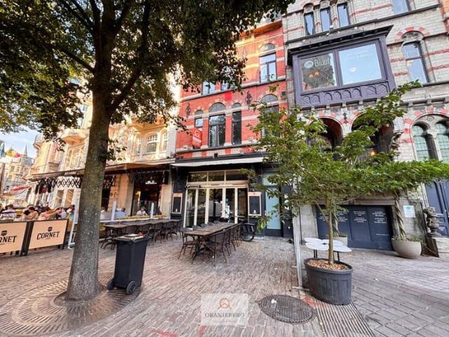 Uniek gelegen appartement in hartje Gent op het Sint Baaf.