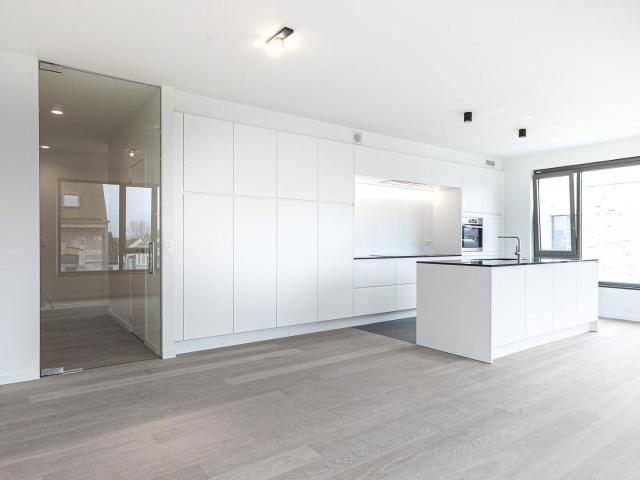 Unieke penthouse met prachtig terras nabij Hof van Leysen