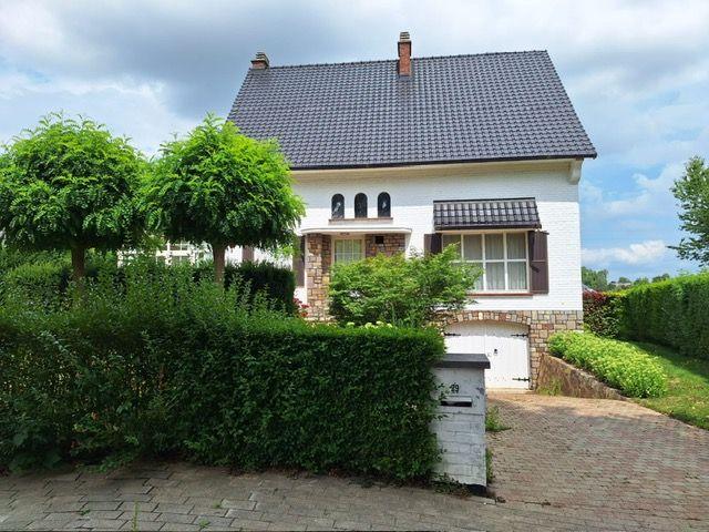 Unieke villa met 4 slaapkamers te huur in Tienen