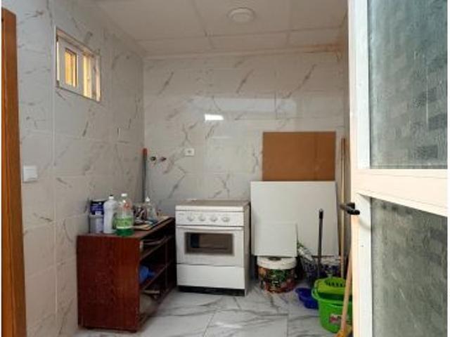 Unifamiliar en el centro de Callosa, totalmente reformada con 4 habitaciones, 2 baños y terraza priv
