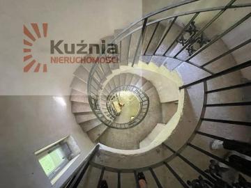 Unikalny dom 456 m2 do wykończenia w Zalesiu Górnym