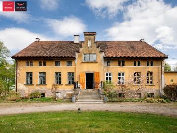Unikalna rezydencja 750 m² na 13 ha w Warmii