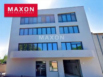 Unikalny loft z basenem, garażem i 15 pokojami