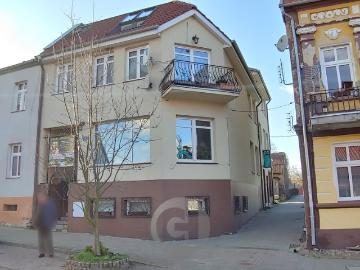 Unikalny obiekt usługowo mieszkalny z widokiem na jezioro