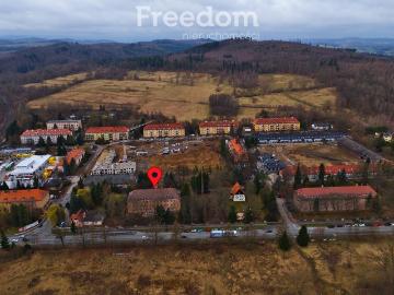 Unikalny obiekt usługowy z dużym potencjałem inwestycyjnym