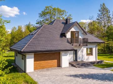 Unikatowy dom z prywatnym parkiem i stawem w Kobyle