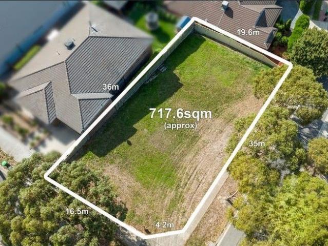 UNINTERRUPTED VIEWS IN THE HEART OF WHITTLESEA!