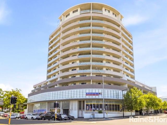 Uninterrupted Views, Right in the Heart of Blacktown