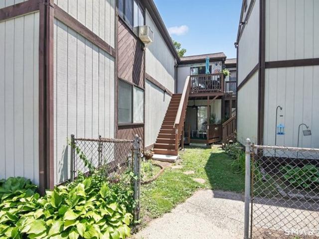 Union Ave Apt C, West Haven, Condo For Sale