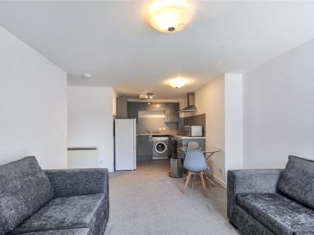 Union Glen, First Floor, AB11