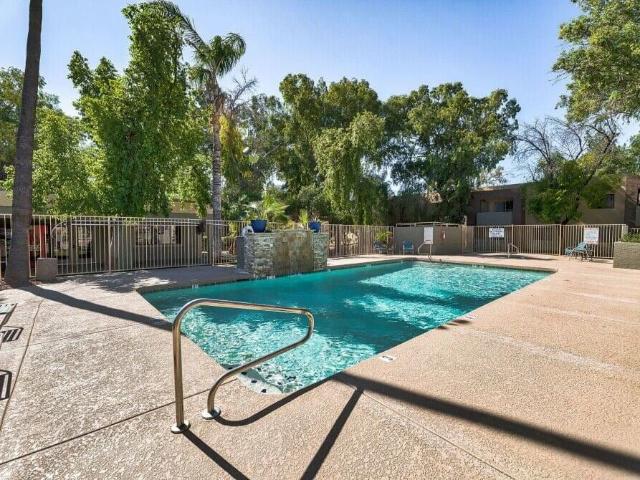 Union Hills Estates 1 Bedroom Apartment for Rent at 4101 W Union Hills Dr, Glendale, AZ 85308