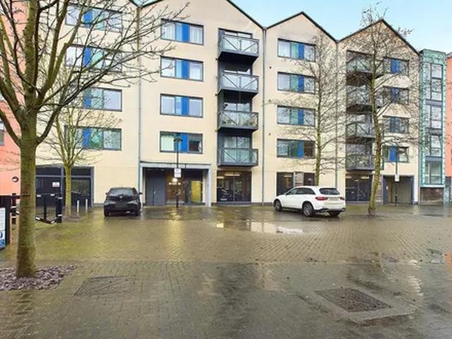 Union Lane, London, TW7 6GN, United Kingdom | 2 bed apartment for rent #140228005 | Rentberry