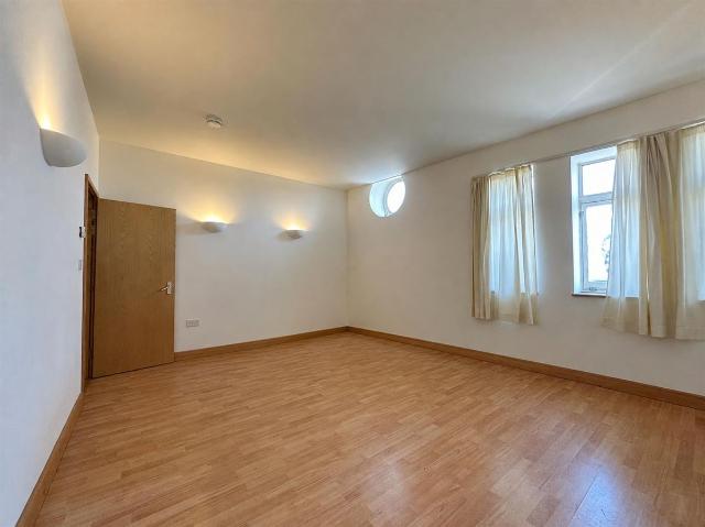 Union Road, Bristol BS2, 1 bed flat to rent, £1,150 pcm | PrimeLocation