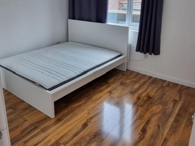 Union St, Reading RG1, 3 bed flat to rent, £1,795 pcm | PrimeLocation