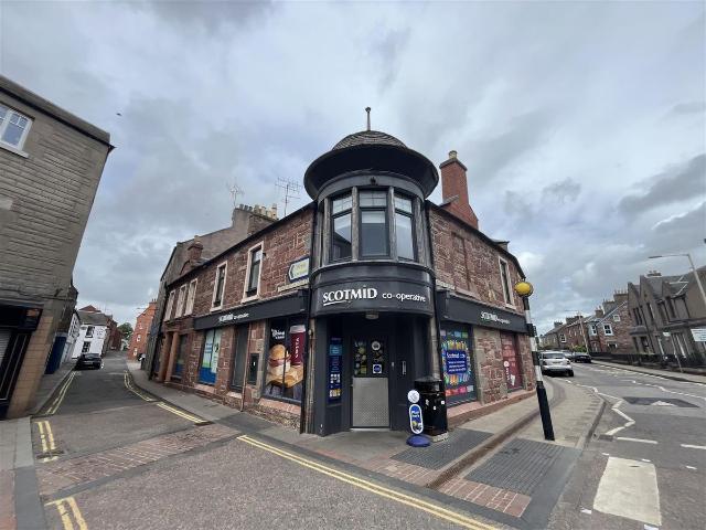 Union Street, Coupar Angus PH13, 3 bed flat to rent, £850 pcm | PrimeLocation