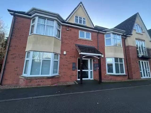 Just in! 3 BA 3 bedroom apartment for rent in Church View, Sel.