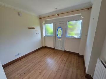 Nice 3 bedroom detached house for rent in Egremont Road, White.