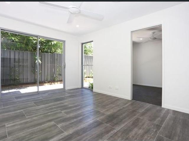 UNIQUE 3 BEDROOM QUALITY TOWNHOUSE