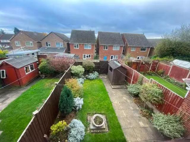 Unique 3 bedroom terraced house for rent in Rowley View, West.
