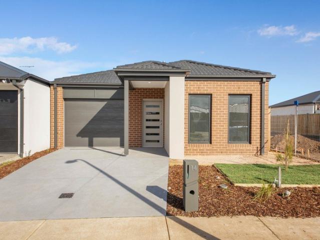 Unique 3 Bedroom 3 Bathroom Opportunity