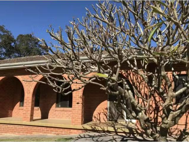 Cheap 3 BR 41A St Johns Road, Jilliby House for rent Listed b.